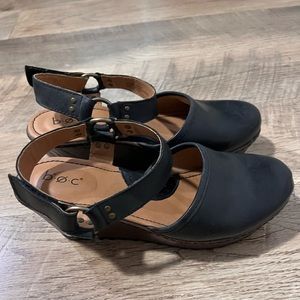 BOC woman’s Mary Jane wedges size 9M